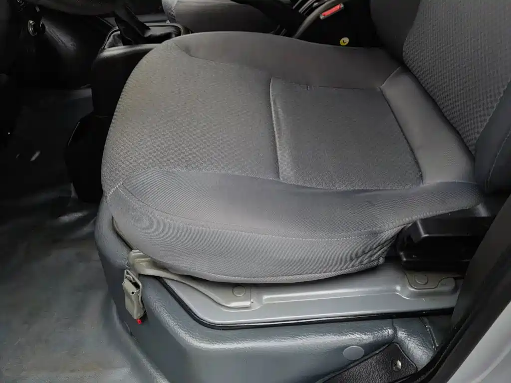 Wuling Rongguang — миниатюра 19