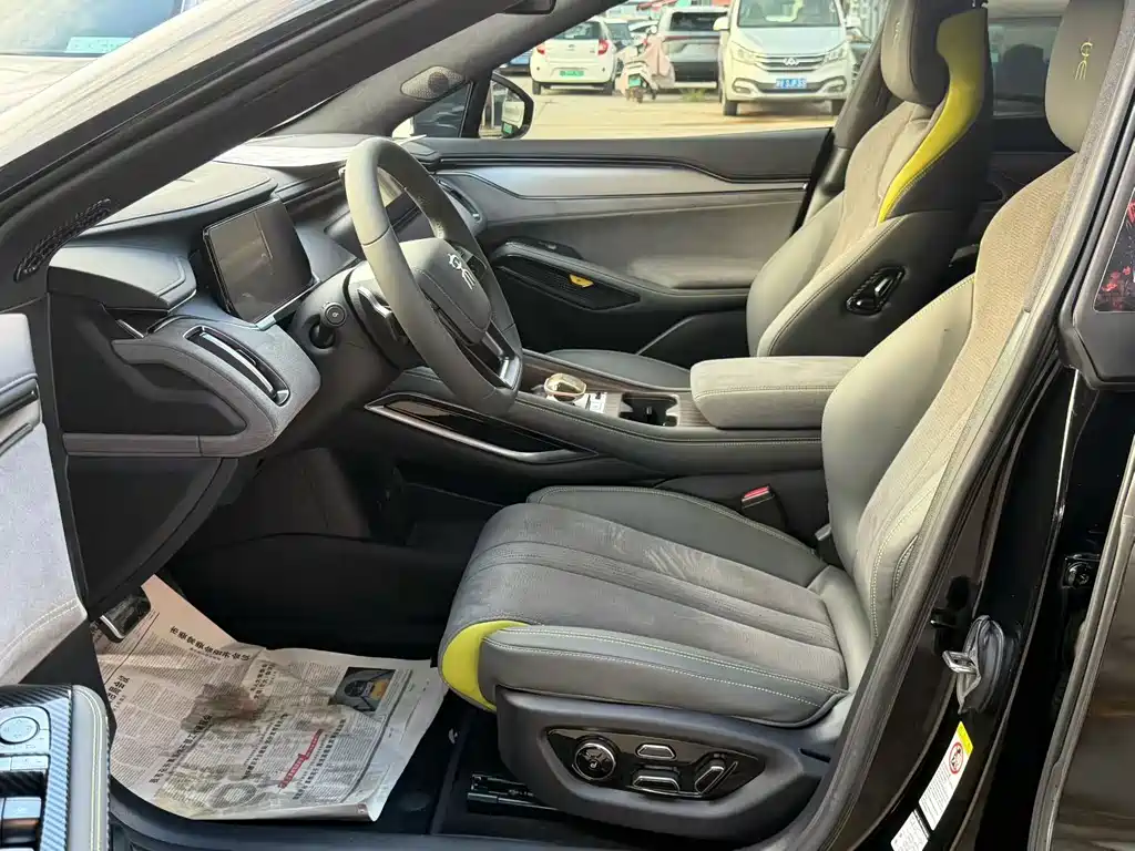 BYD L EV — миниатюра 2