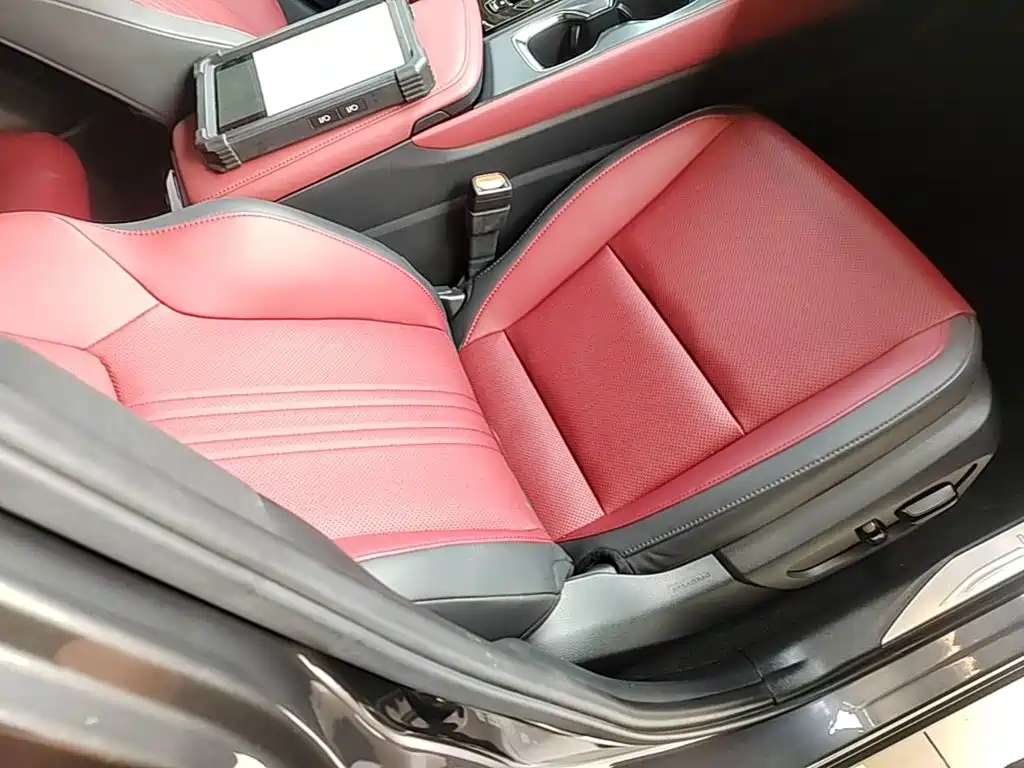 Lexus NX — миниатюра 25