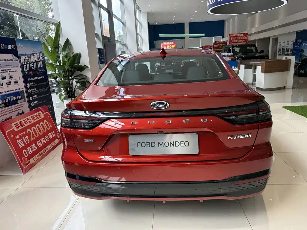 Ford Mondeo 2026 1.5T EcoBoost E Luxury