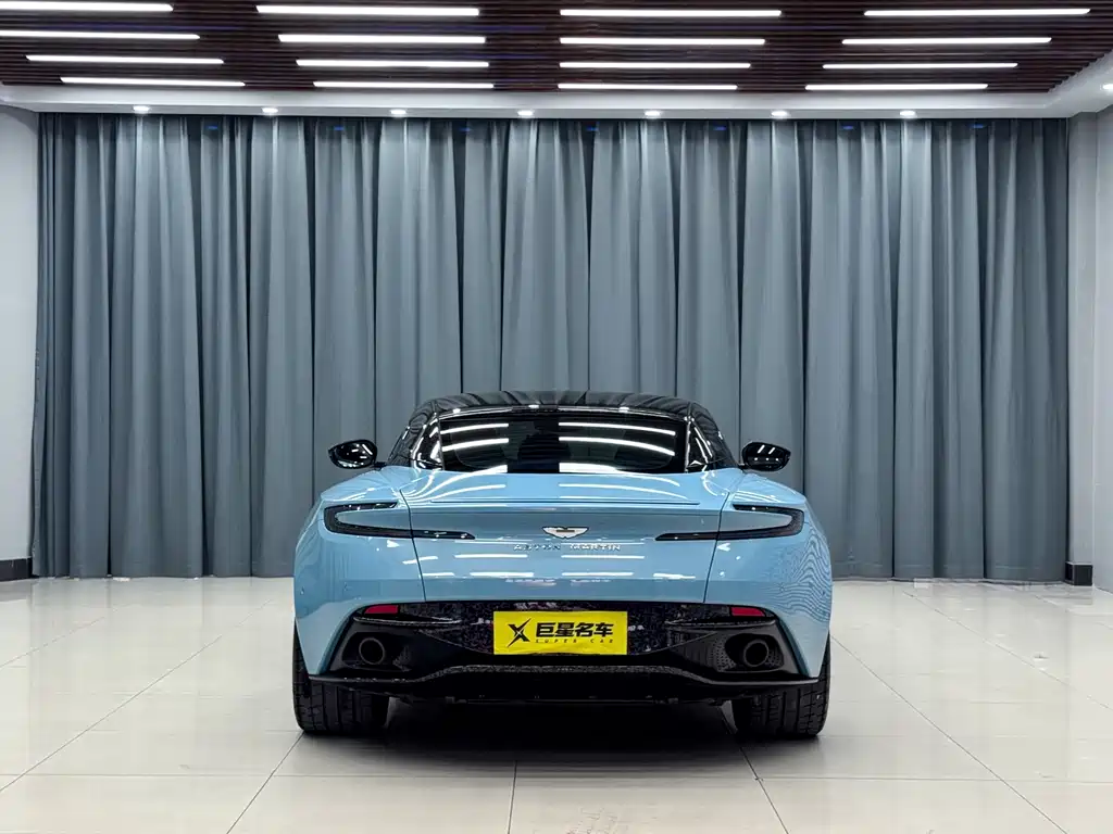 Aston Martin DB11 4.0T V8 Coupe, фото 8