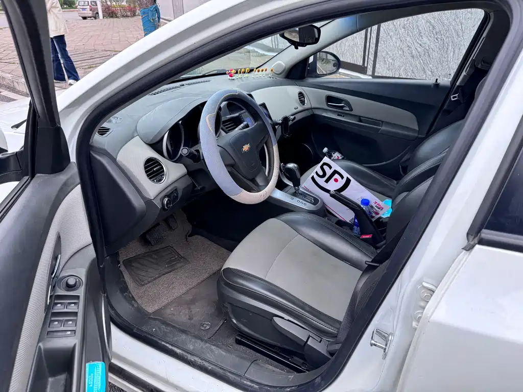 Chevrolet Cruze 2013 1.8L SE AT