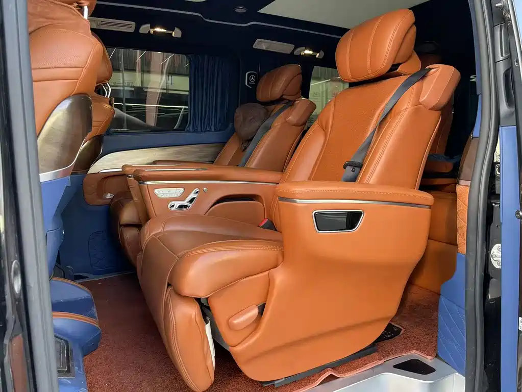 MERCEDES-BENZ V CLASS