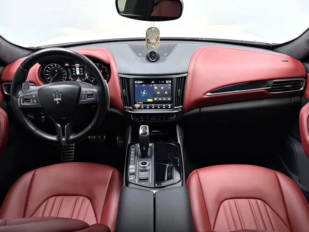 Maserati Levante — миниатюра 5