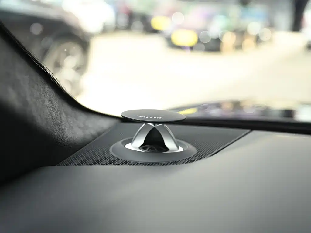 Audi RS 6 — миниатюра 9
