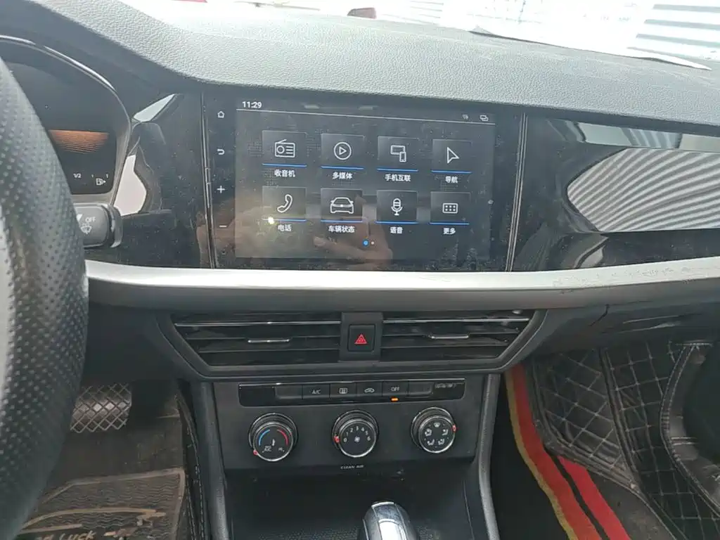 Volkswagen Lavida — миниатюра 13