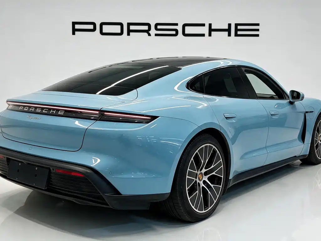 Porsche Taycan — миниатюра 4
