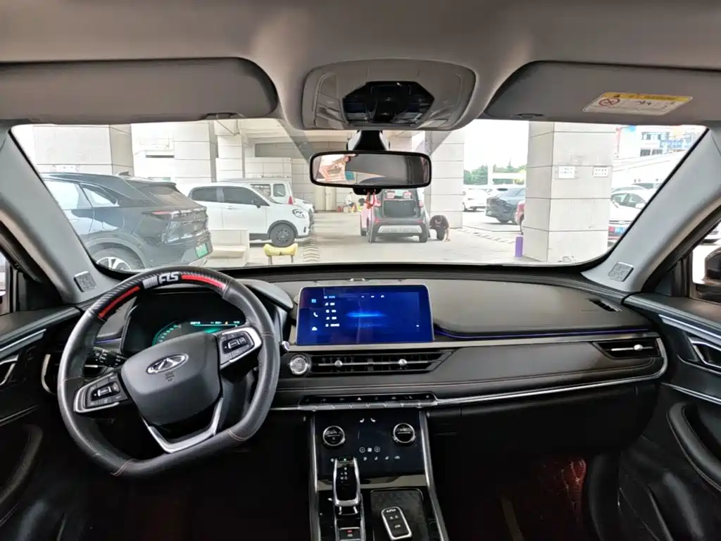 Chery Tiggo 8 — миниатюра 10