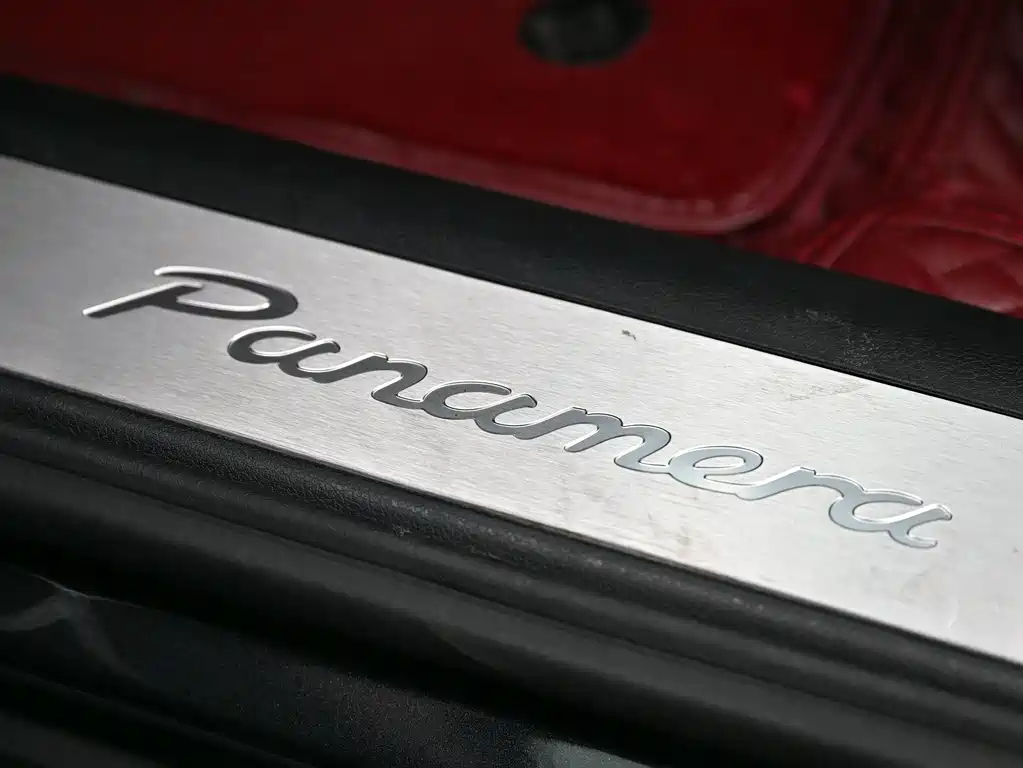 Porsche Panamera — миниатюра 13