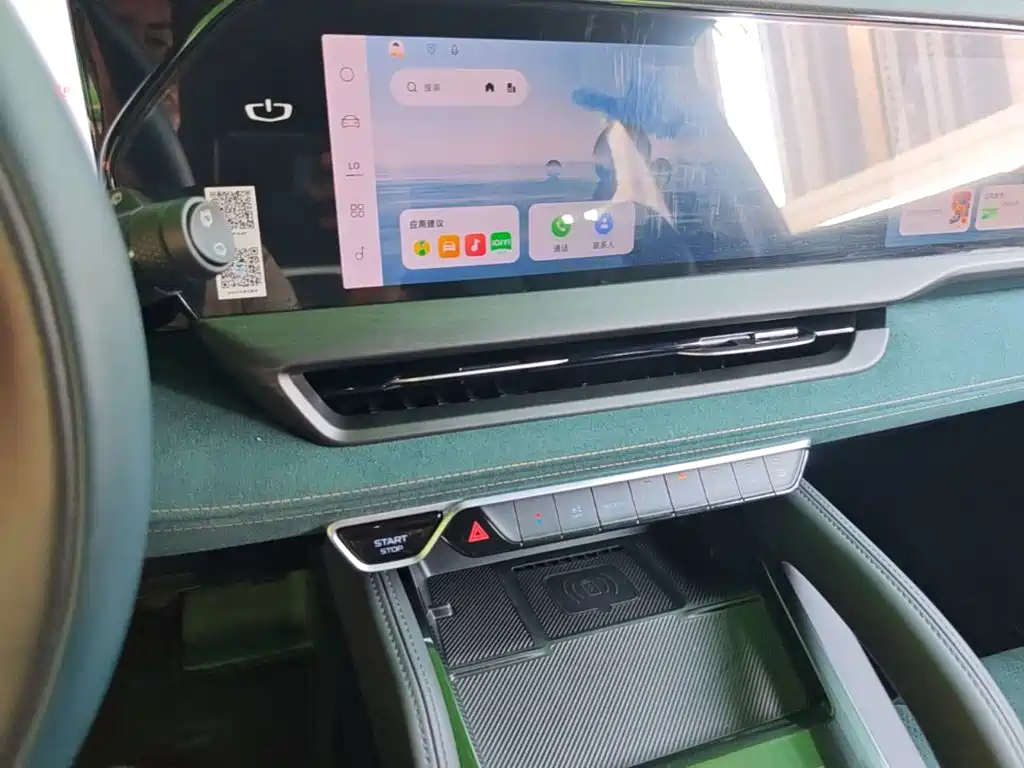 Geely Xingyue L — миниатюра 13