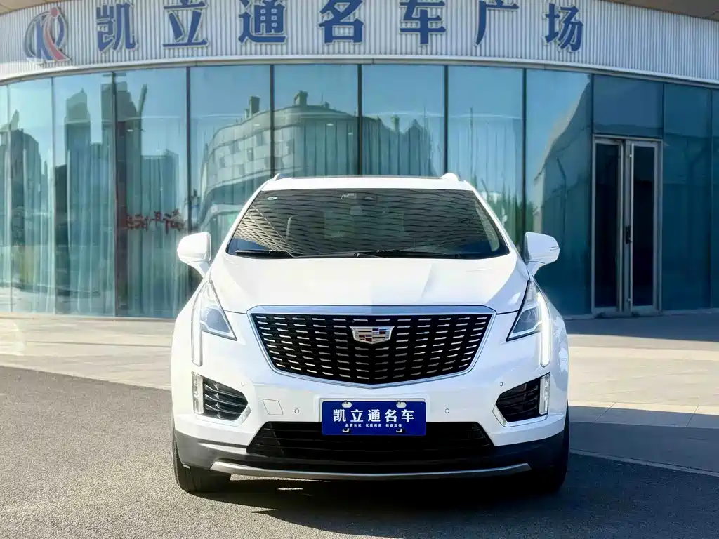 Cadillac XT5 2022 2.0T Luxury