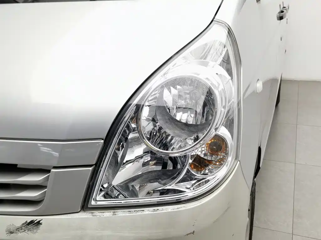 Wuling Rongguang S — миниатюра 7