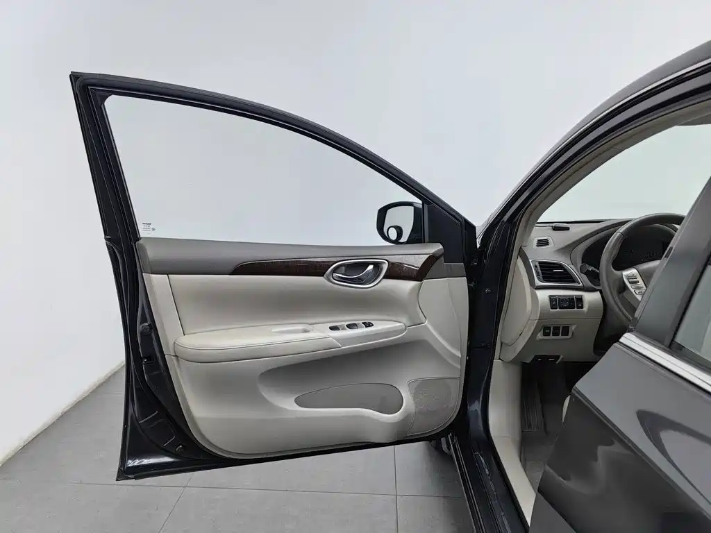 Nissan Sylphy — миниатюра 8