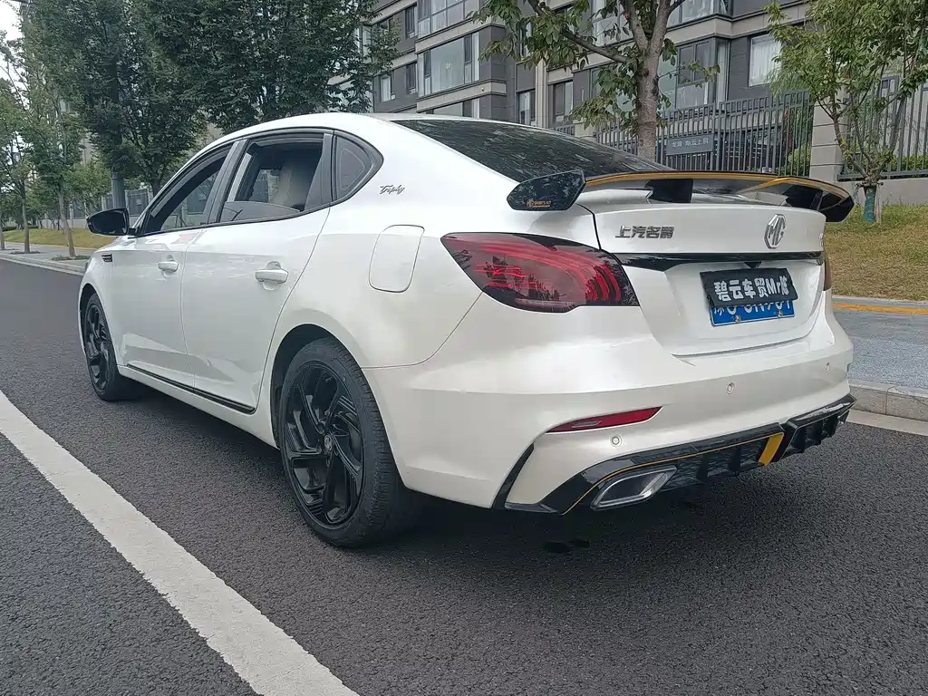 MG MG6 — миниатюра 5