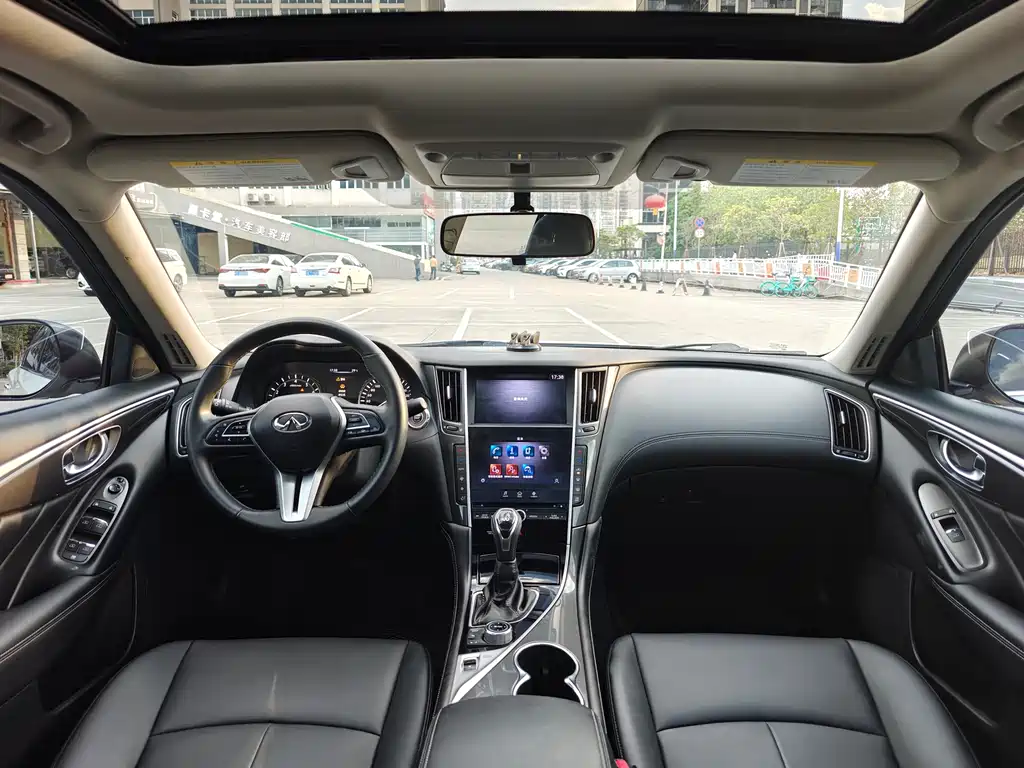 Infiniti Q50L 2022 2.0T Comfort