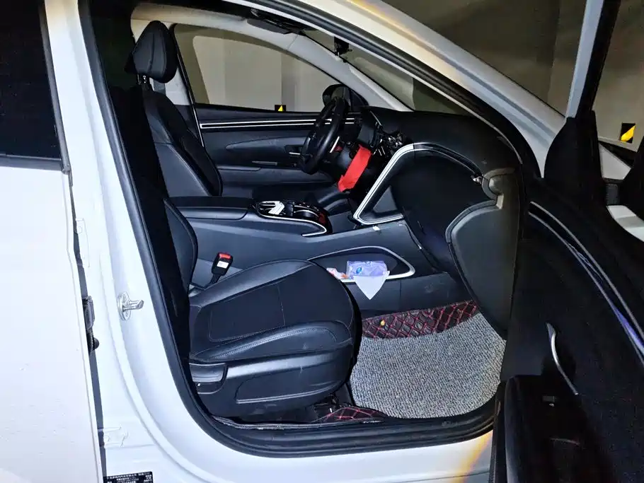 Hyundai Tucson — миниатюра 8