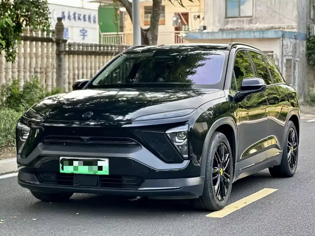 NIO ES6