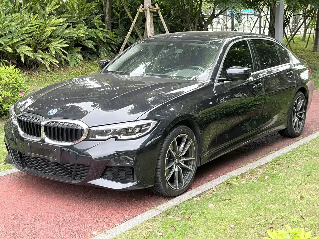 BMW 3 Series 2022