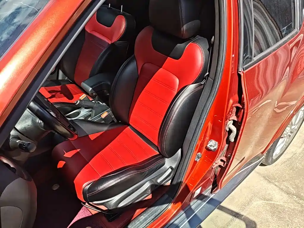 Infiniti ESQ — миниатюра 11