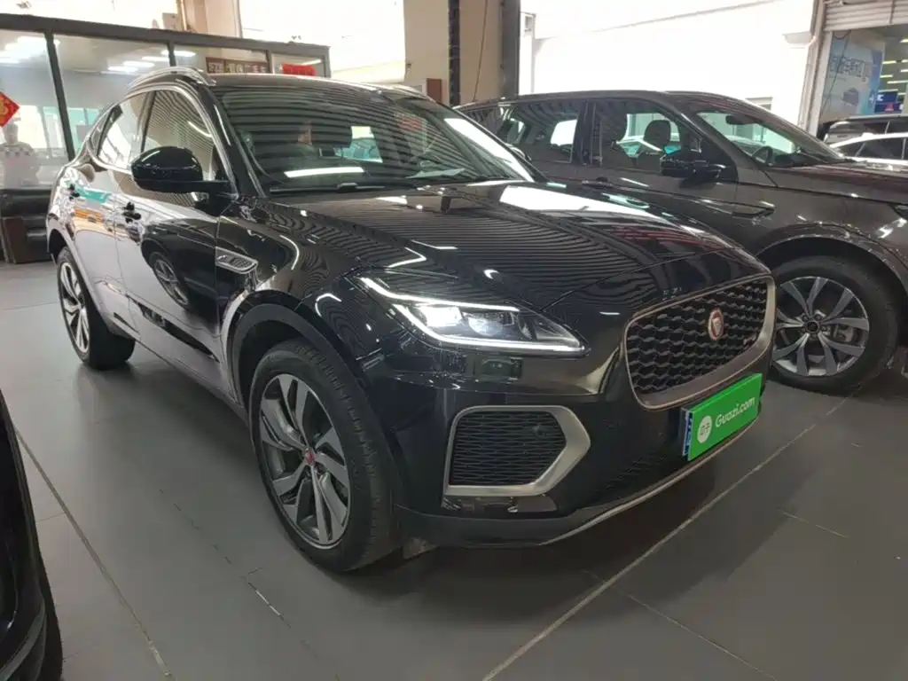 Jaguar E-PACE — миниатюра 4