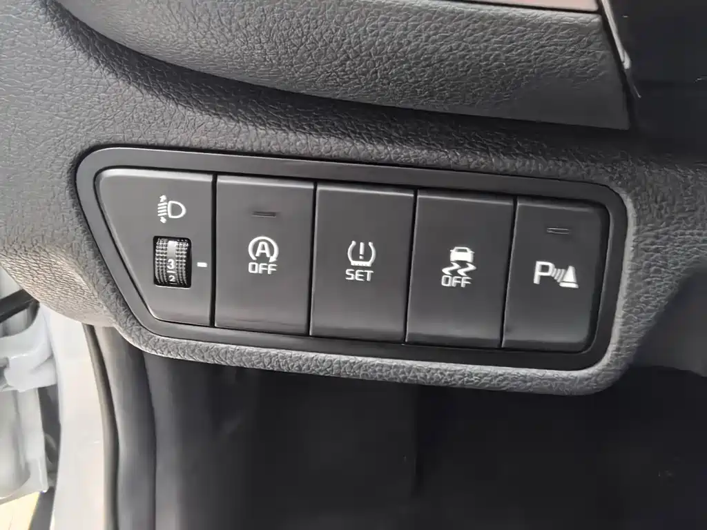 Kia Seltos — миниатюра 10