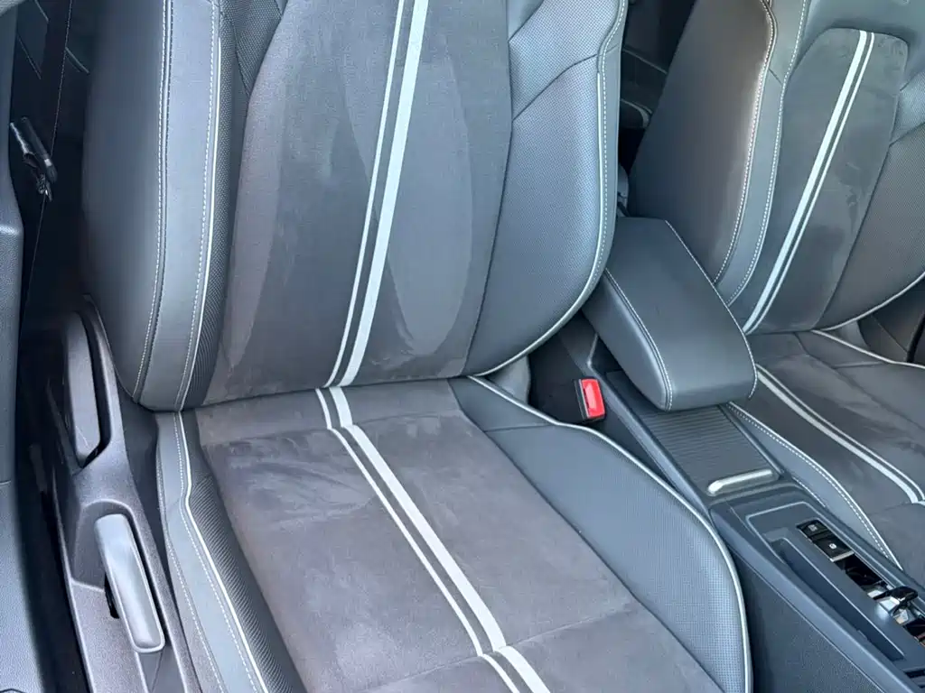 Volkswagen Golf — миниатюра 8