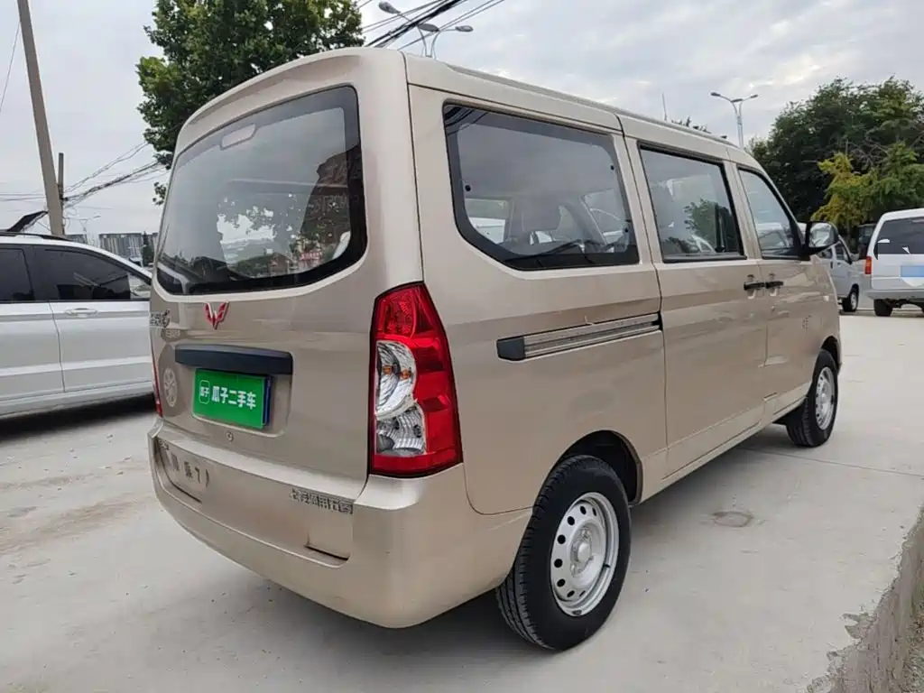 Wuling Rongguang — миниатюра 7
