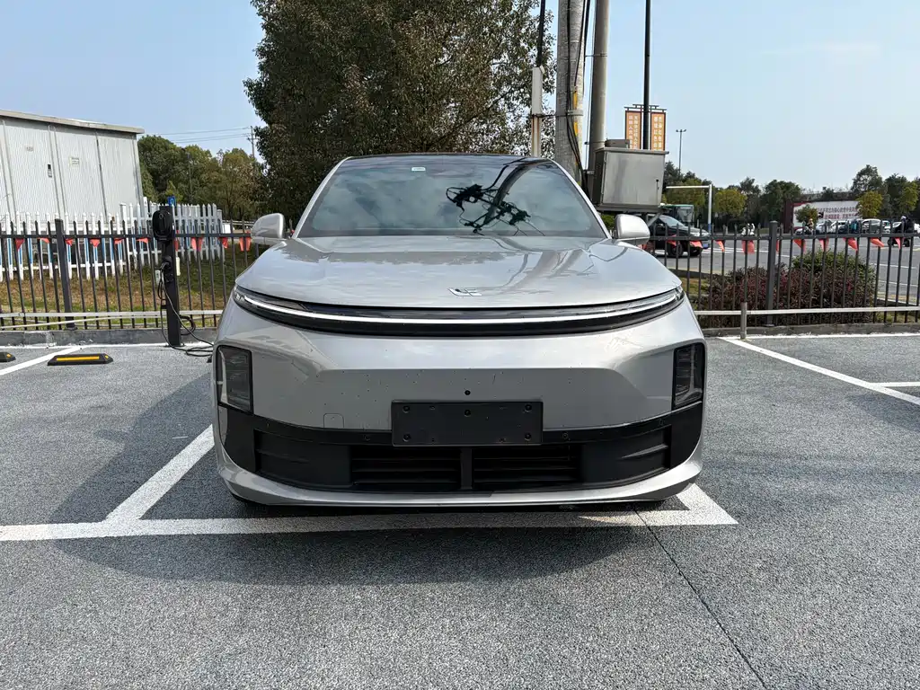Li Auto IDEAL L6