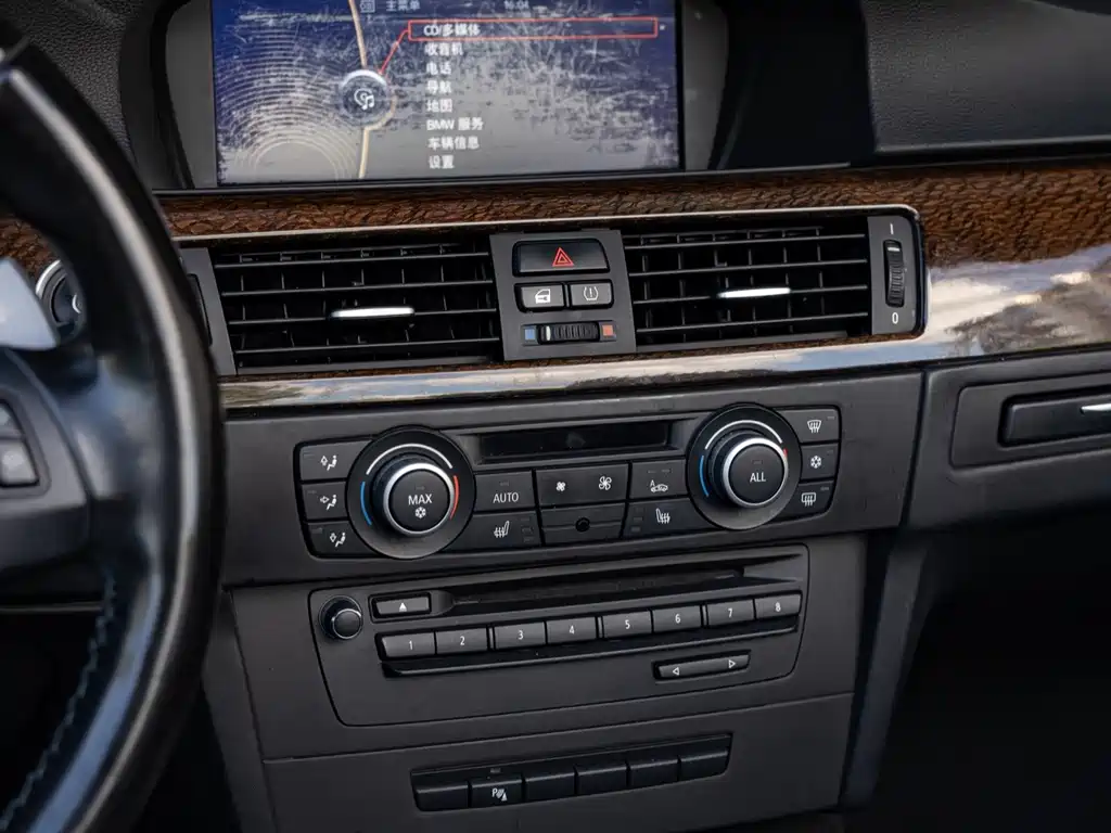 BMW M3 — миниатюра 11
