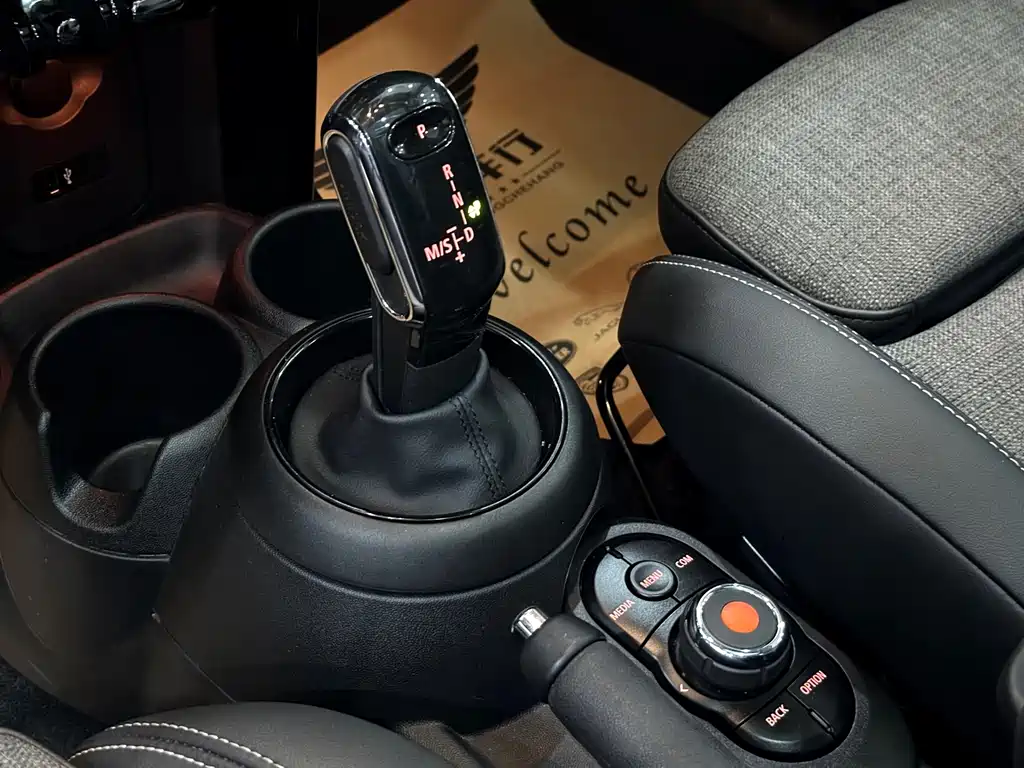 MINI Mini — миниатюра 9