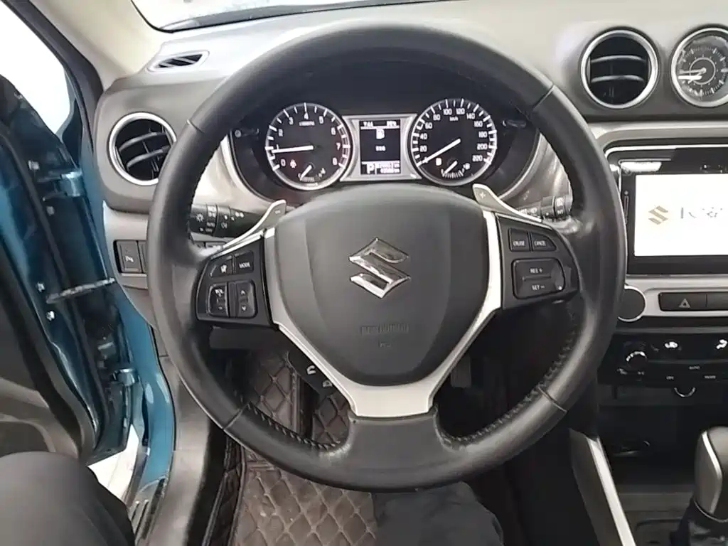 Suzuki Vitara — миниатюра 11