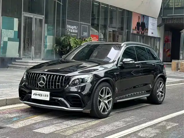 mercedes-benz glc-amg