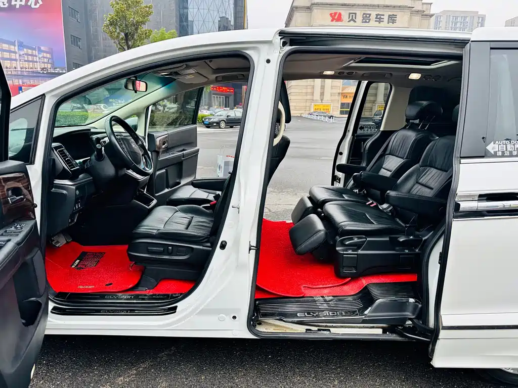 Honda Elysion — миниатюра 22