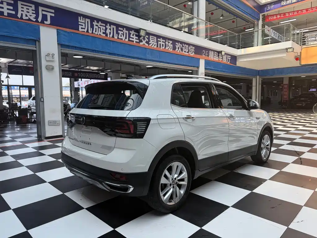 Volkswagen T-Cross — миниатюра 6