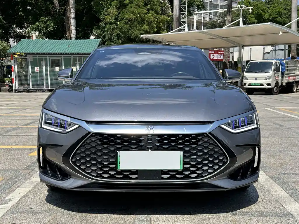 BYD Han — миниатюра 2