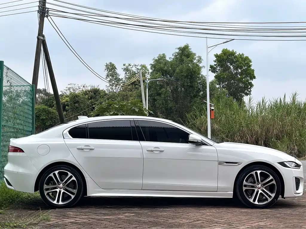 Jaguar XEL 2020 2.0T 200PS R-DYNAMIC S Sport