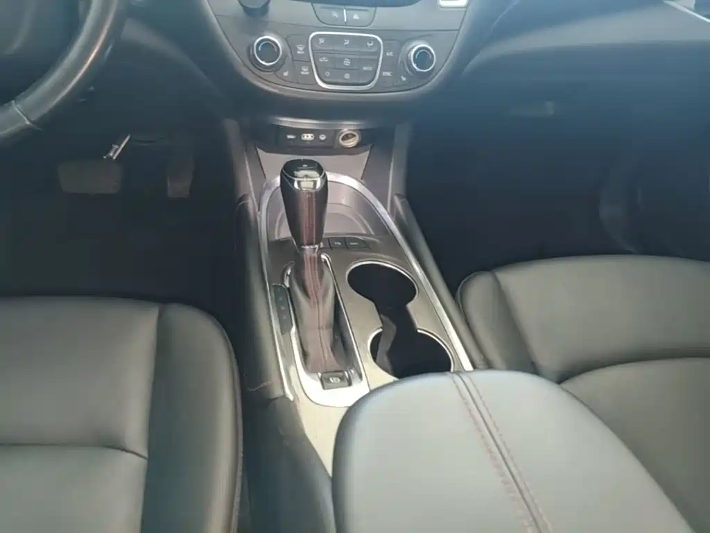 Chevrolet Malibu XL — миниатюра 14