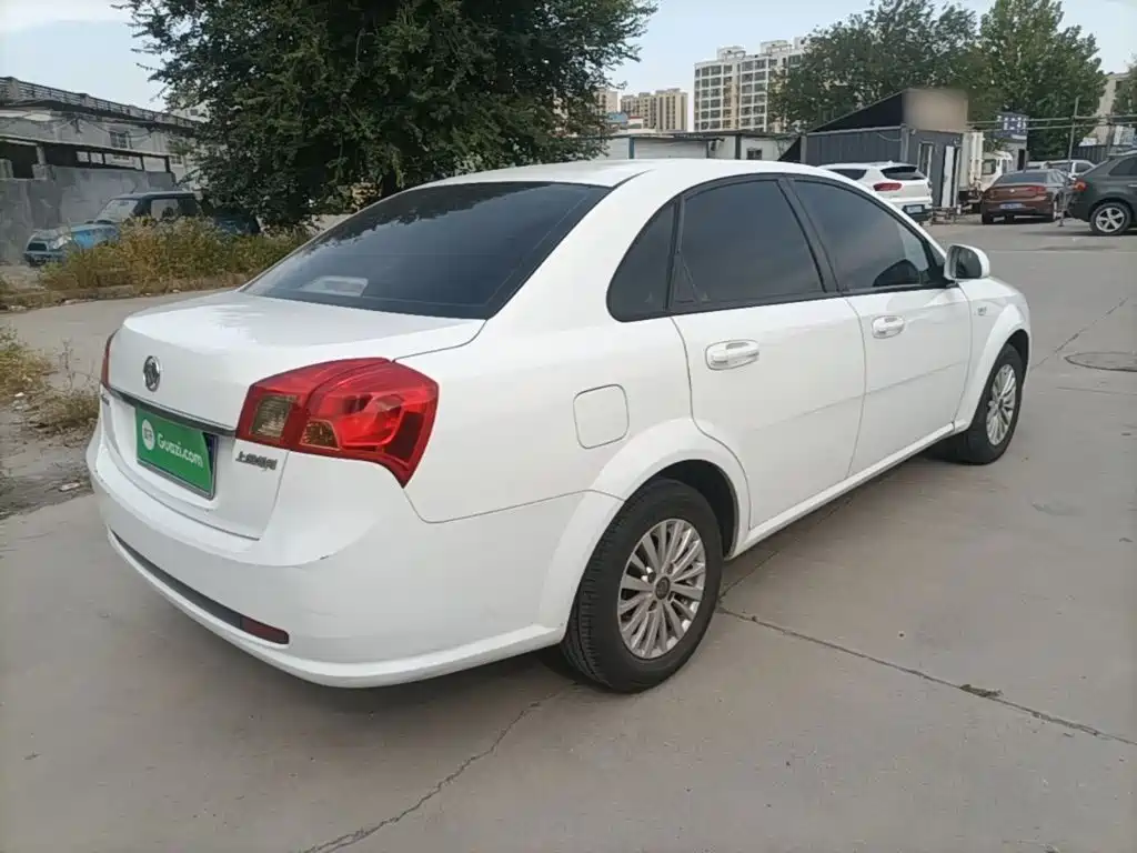 Buick Excelle — миниатюра 5