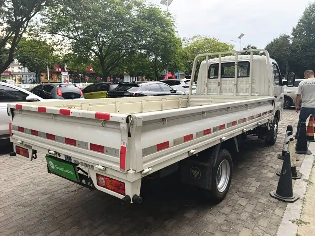 Foton Xiangling M New Energy — миниатюра 7