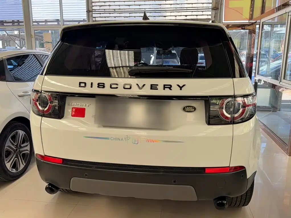 Land Rover Discovery Sport — миниатюра 6