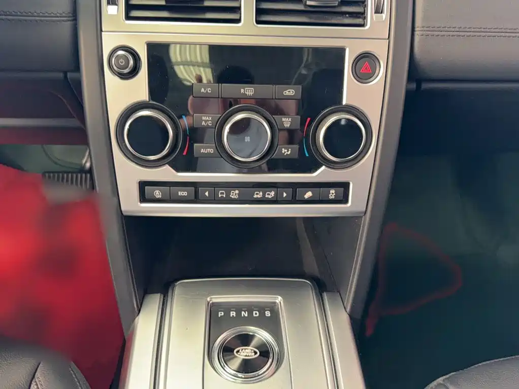 Land Rover Discovery Sport — миниатюра 12