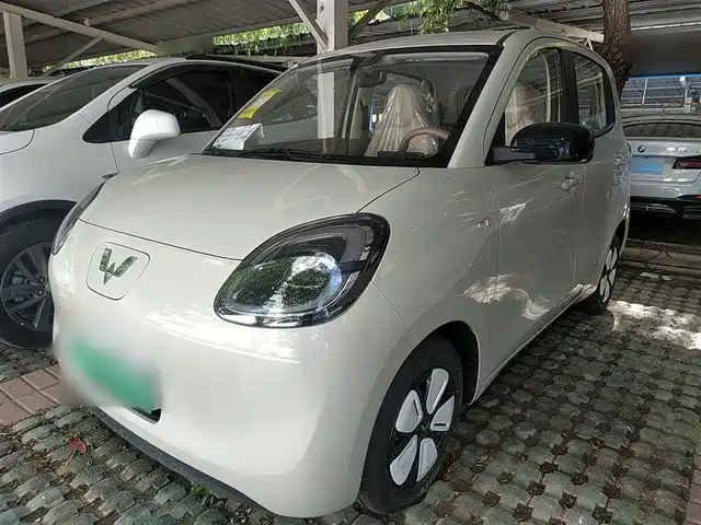 WULING AUTOMOBILE HONGGUANG MINIEV 2025