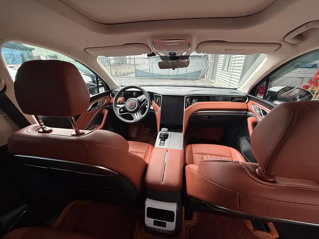 Hongqi HS7 PHEV 2025 2.0T PHEV 6 мест