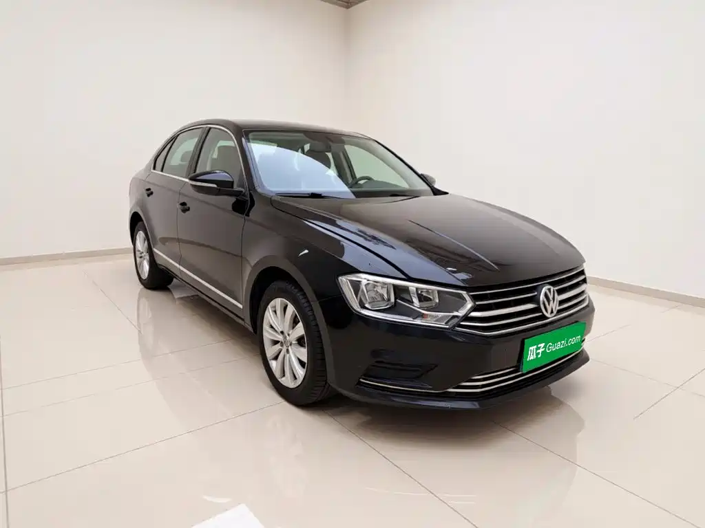 Volkswagen Bora — миниатюра 3