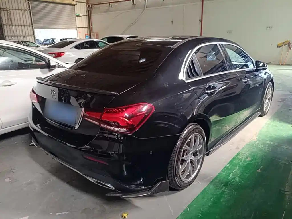 Mercedes-Benz A-Class — миниатюра 7
