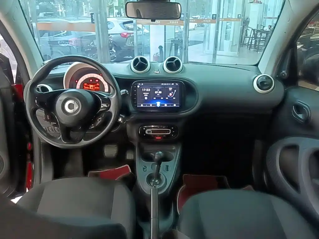 smart Smart Fortwo — миниатюра 10