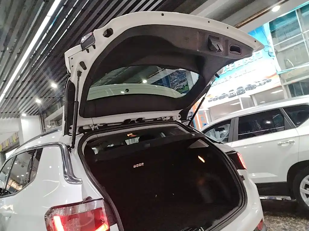 Jeep Compass — миниатюра 19
