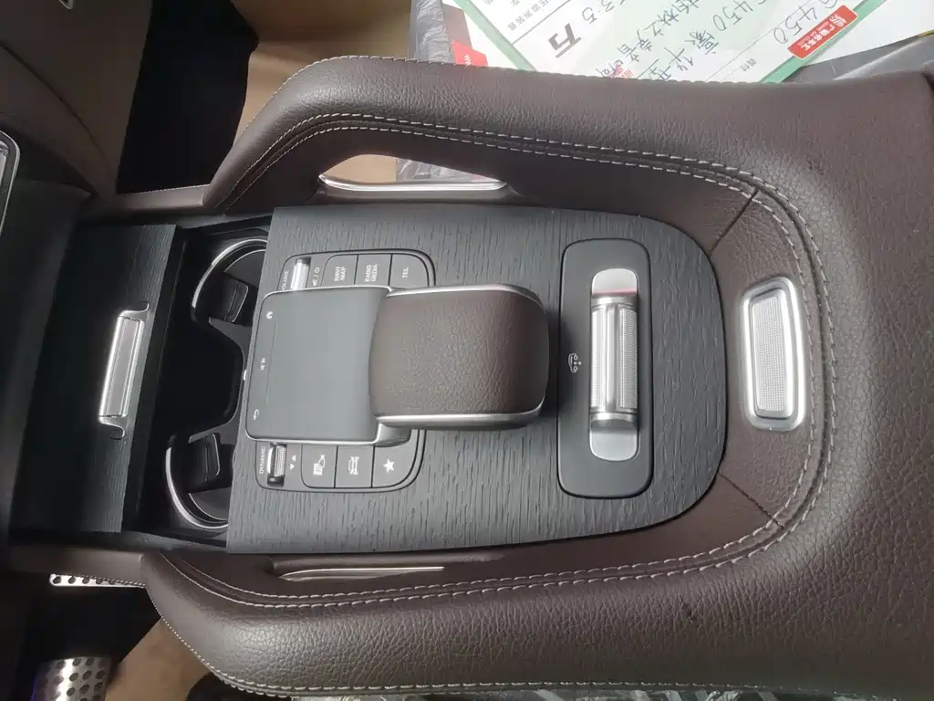 Mercedes-Benz GLS — миниатюра 18