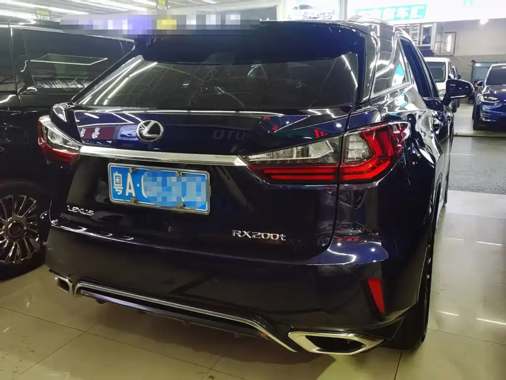 Lexus RX — миниатюра 3