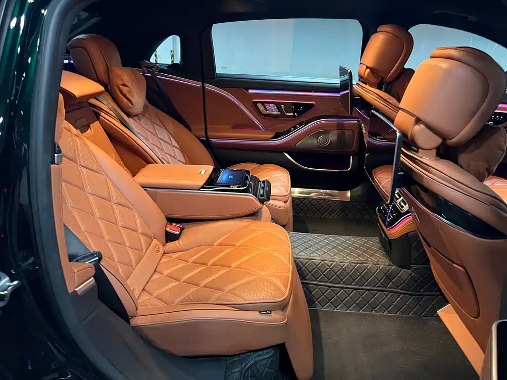 Mercedes-Benz S-Class — миниатюра 12
